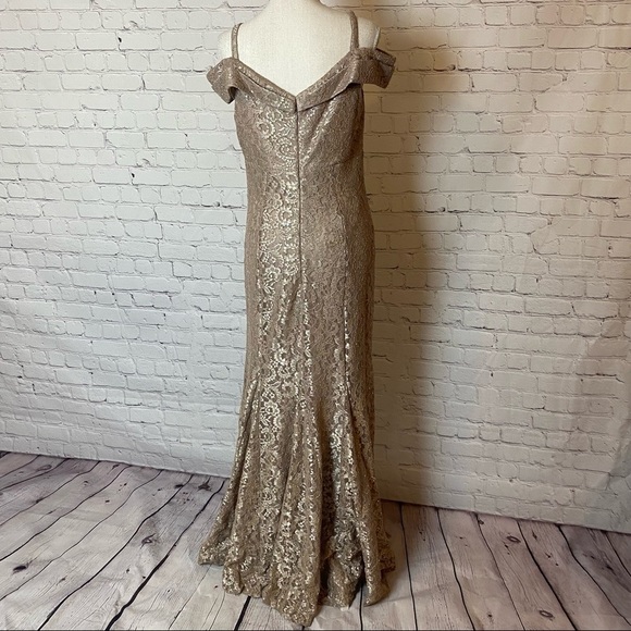 R&M Richards Gold Lace Off-the-Shoulder Dress 10 - Picture 4 of 9